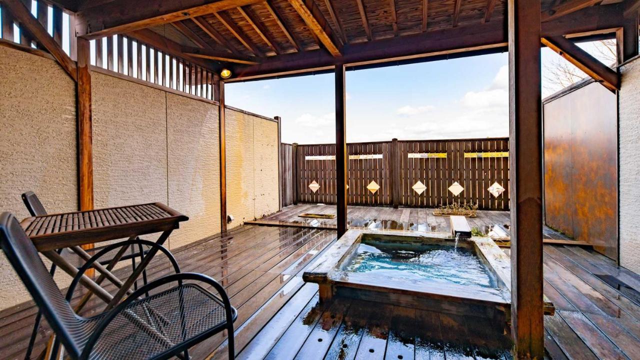Hotel Fujiya Kaga  Exterior foto